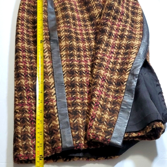 Etcetera wool skirt and leathe warn size 8 Very good condition for any occasion - Picture 3 of 17